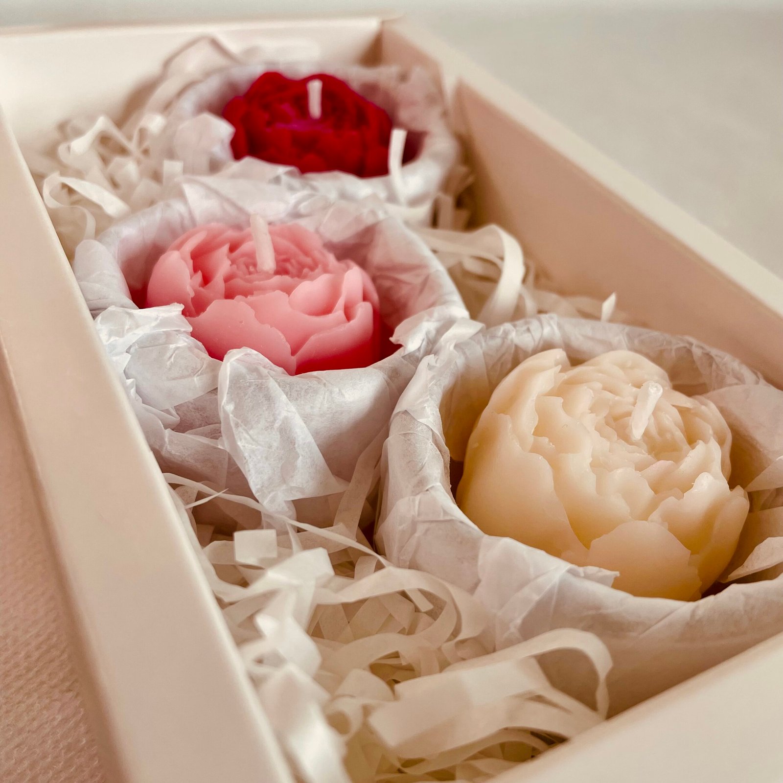 Set cadou 3 + 3 bujori - imagine 4